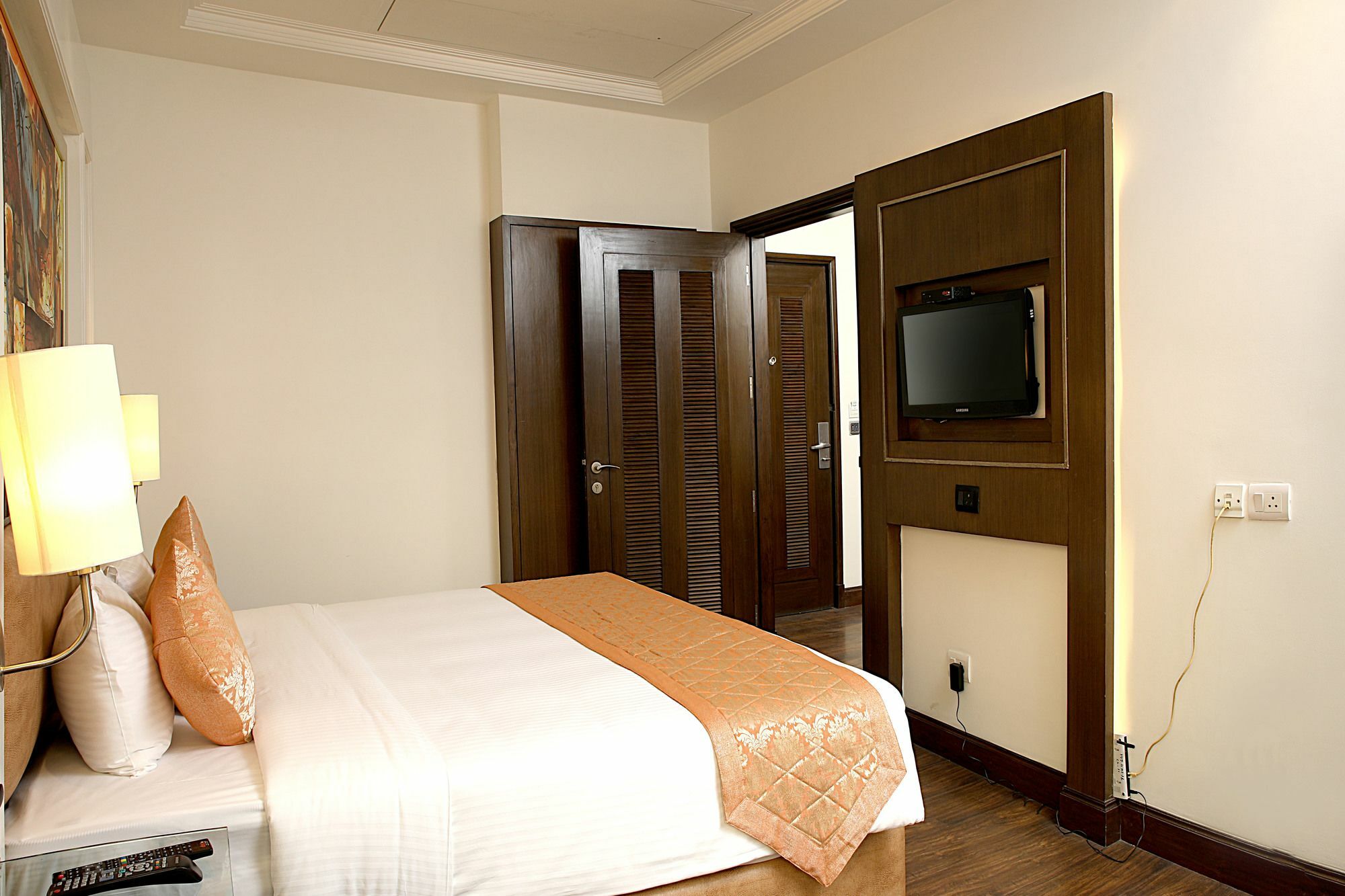Inde Hotel Signature Tower Gurgaon Eksteriør billede