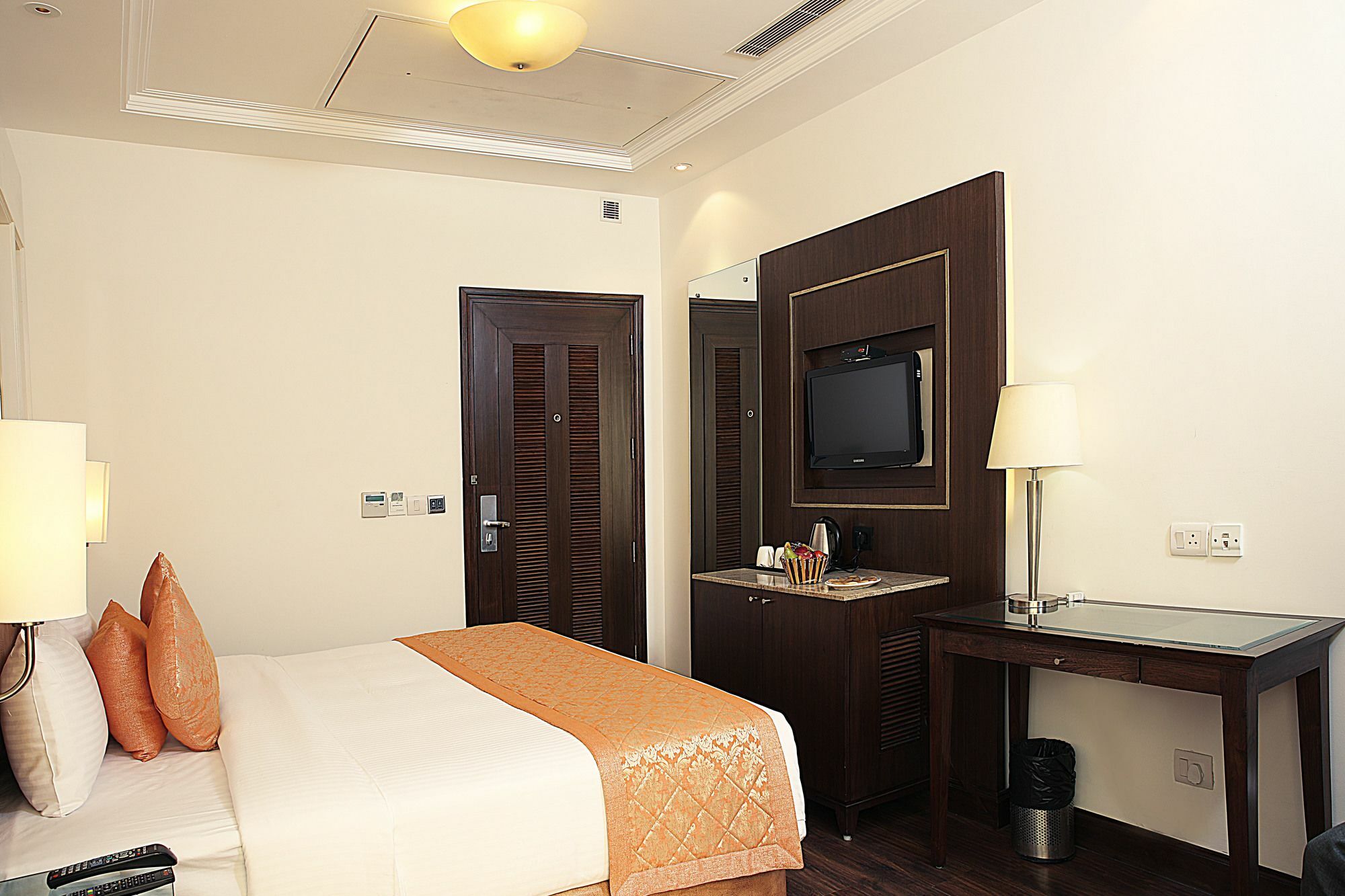 Inde Hotel Signature Tower Gurgaon Eksteriør billede